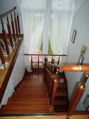 Design of staircase